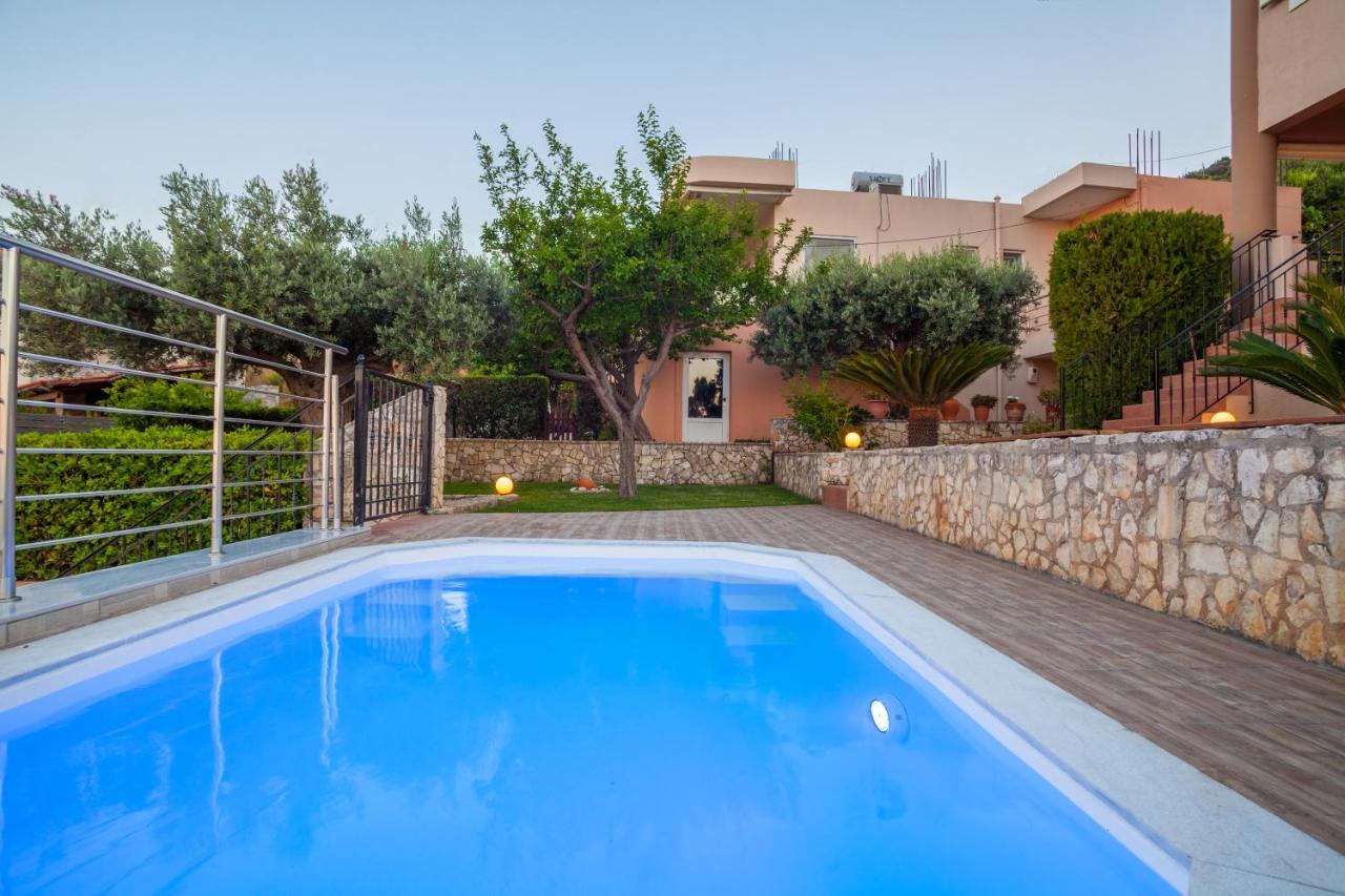 Panorama Traditional House With Private Pool Rodhiá Exteriér fotografie